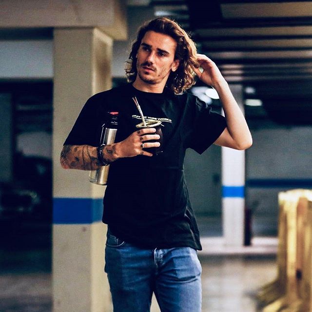 "Hoàng tử bé" của bóng đá Pháp