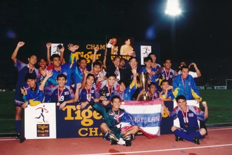Giải đấu ra đời năm 1996 và dần trở thành sân chơi bóng đá quan trọng nhất khu vực Đông Nam Á.
