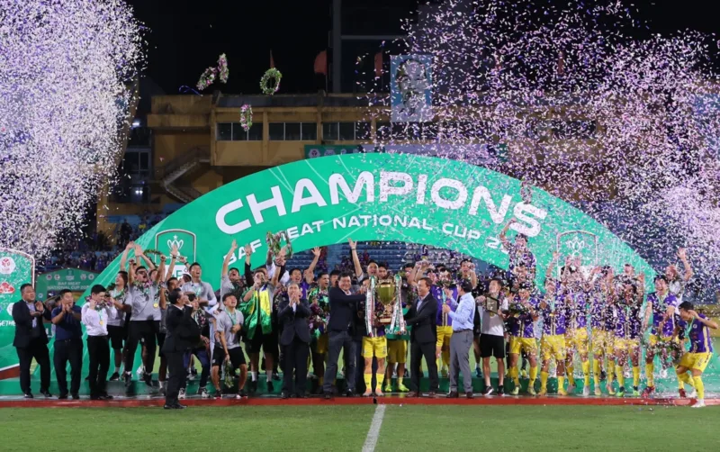 Hà Nội FC, Sông Lam Nghệ An và Bình Dương nằm trong nhóm câu lạc bộ giàu thành tích tại Cúp Quốc gia Việt Nam.